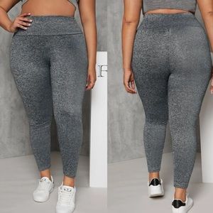 Plus size knit leggings